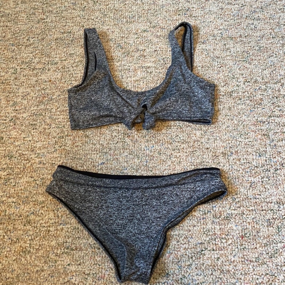 SHEIN black and grey bikini